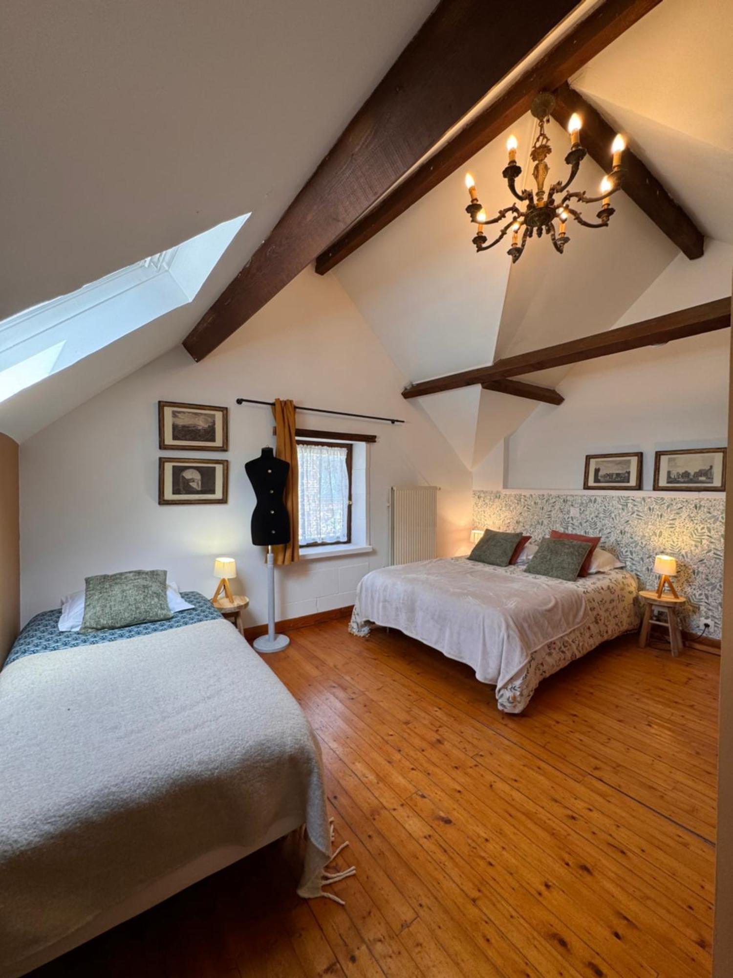 La Niche Hotel Richebourg  Bagian luar foto